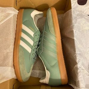 Adidas Samba’s